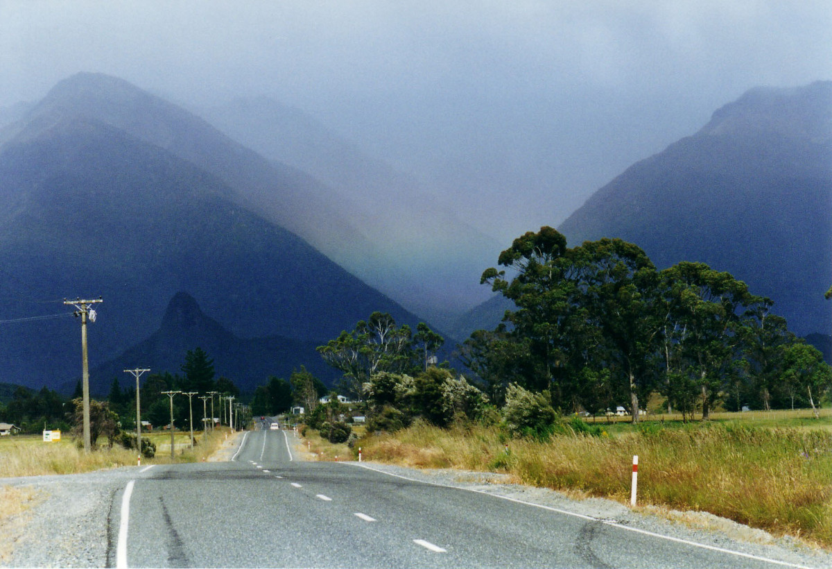 Road to Southland near Manapouri.